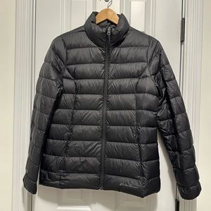 Women’s Eddie Bauer CirrusLite Down Jacket, black, size small